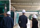 Белгийски клиенти посещават MIGO GLASS за фабричен одит, ...