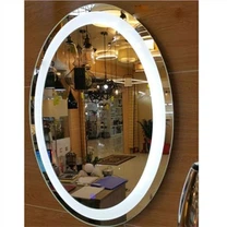 Персонализирайте дизайнерско огледало с неправилна форма